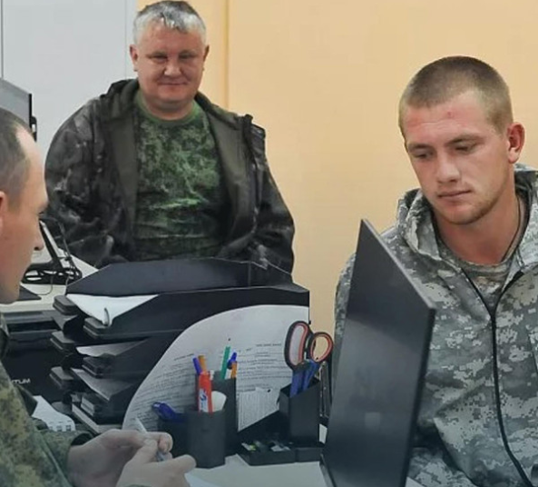 Какая зарплата у контрактника в зоне СВО?.